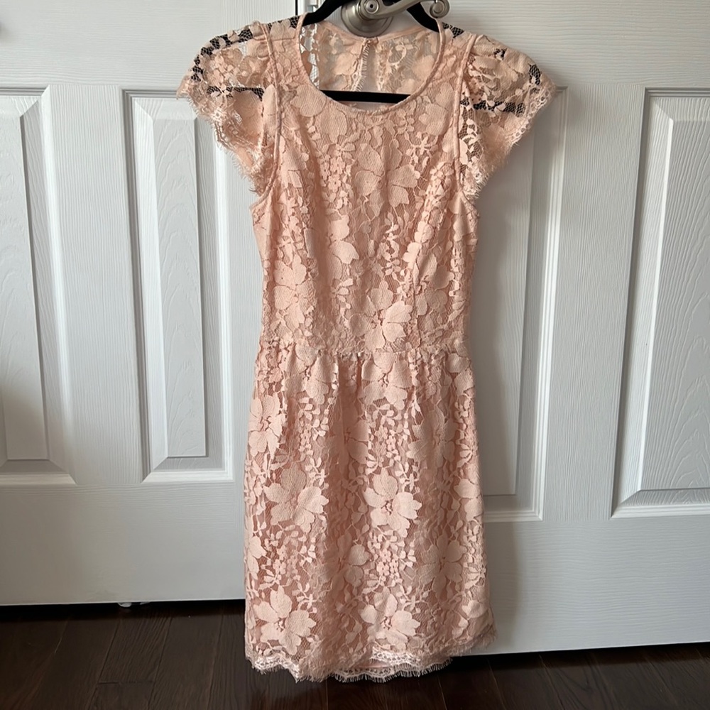 BCBGeneration size 4 Blush lace dress